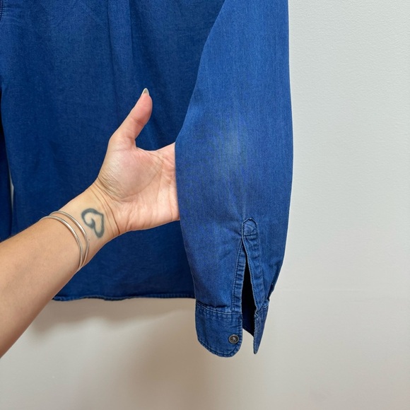 Old Navy The Classic Shirt Blue Size medium - Picture 7 of 10